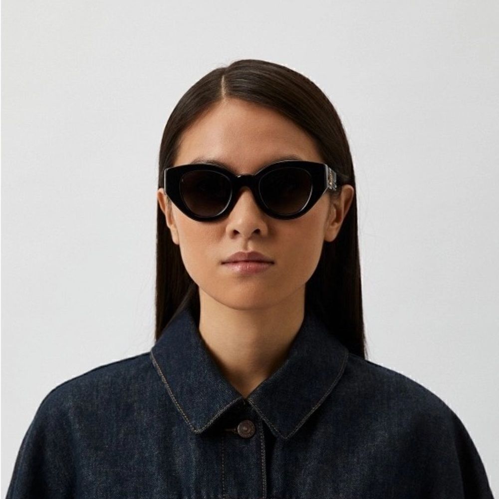 BURBERRY Sunglasses BE4390 30018G Black/Grey Gradient NEW